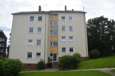 "Ruhige Lage" 3-Zimmerwohnung mit Balkon und Garage