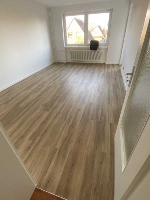 Helle Zwei Zimmer-Wohnung