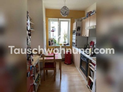 Tauschwohnung: 2 Zimmer Altbau-Wohnung mit 2 Balkonen in Stadtparknähe