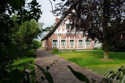 möblierte 1,5-Zimmer-Wohnung mit Terrasse in Jork