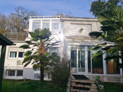 Voll möblierte EG-Wohnung mit Wintergarten und eigenem Garten in bester Lage in der Merheimer Heide