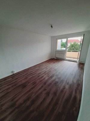 ***Reserviert*** Sanierte 3-Zimmer-Wohnung – ruhige Lage mit Süd-Balkon