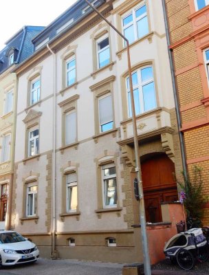 Gepflegte 4-Zimmer-Altbau-Wohnung in Trier-Ost