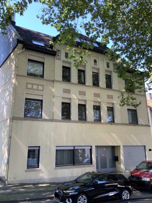 Helle und freundliche Zwei-Zimmer Wohnung im 1.OG mit Wintergarten+Terrasse in Bochum, Wiemelhausen