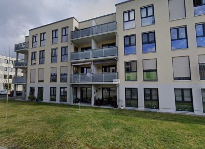 Stilvolle, neuwertige 3-Raum-Wohnung mit gehobener Innenausstattung mit EBK in Potsdam