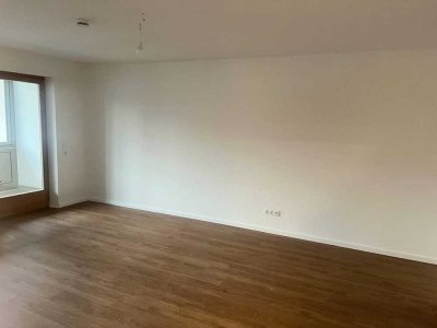 4-Zimmer-Wohnung mit Balkon in Otterfing