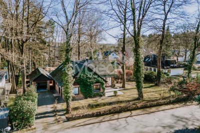 Einfamilienhaus mit parkartigem Grundstück in idyllischer Lage Adendorfs.