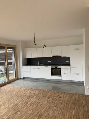 Moderne 2 Zi.-Wohnung (D4) mit Balkon in herrlicher Lage von Weinsberg