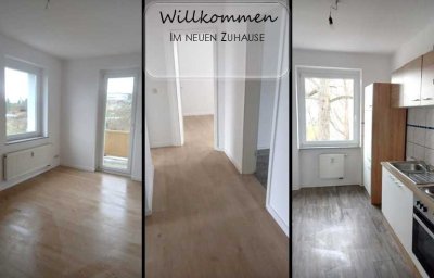 Einziehen und wohlfühlen! Drei Zimmer-Wohnung mit Balkon und EBK