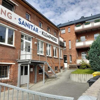 MFH mit Nebengebäude saniert, vermietet in Stadtnähe