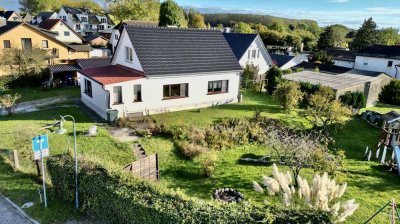 Einfamilienhaus mit traumhaft großem Grundstück - 200m zum Strand!