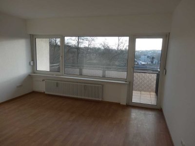 Schöne neu renovierte 3,5-Zimmer-Wohnung mit Einbauküche in Lüdenscheid