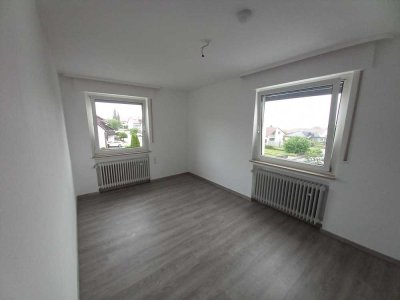 Freundliche 3-Zimmer-Wohnung mit Balkon und Einbauküche in Grabenstetten zu vermieten