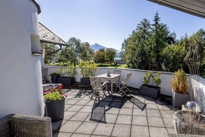 PREMIUM Wohnen am Mondsee - im Seepark - Haus im Haus - 270 m² Wohnfläche, Wintergarten, Eigengarten und Garage