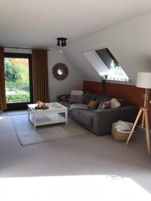 Attraktive 5-Zimmer-Maisonette-Wohnung mit gehobener Innenausstattung mit Einbauküche in Neumünster