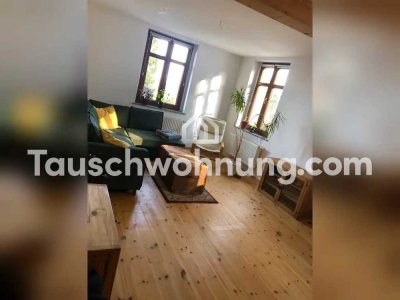 Tauschwohnung: Wunderschöne Haushälfte mit Terasse