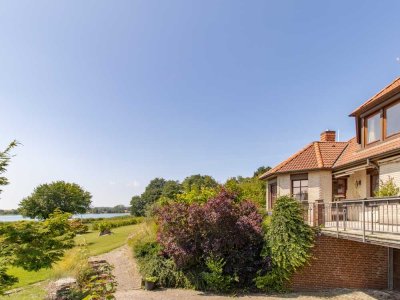 Traumgrundstück in erster Reihe zur Schlei mit Blick auf Arnis