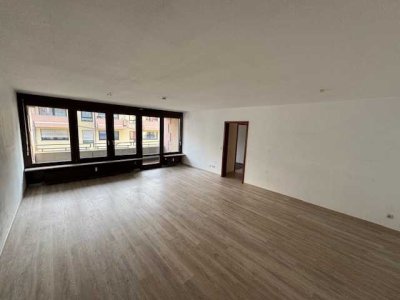 Schöne, helle 3 Zimmer-Wohnung mit Balkon in Nürnberg-Veilshof