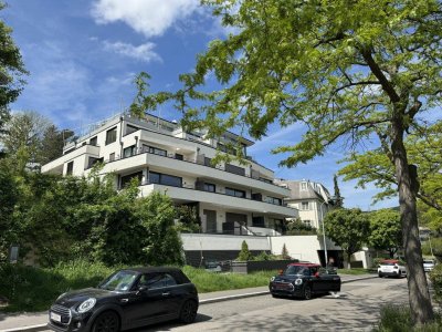 Großzügige Terrassenwohnung mit Grün- und Stadtblick in Neustift am Walde!