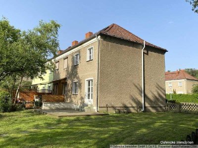 Hochwertig saniertes Reihenendhaus - herrlich gelegen  am Waldrand - sofort bezugsfähig