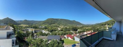 Traumhaftes 3,5 Zimmer Penthouse mit unbeschreiblichen Weitblick - frisch renoviert