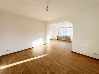 Dortmunder Süden: Top renovierte Wohnung mit großer Dachterrasse und Ausbaupotential