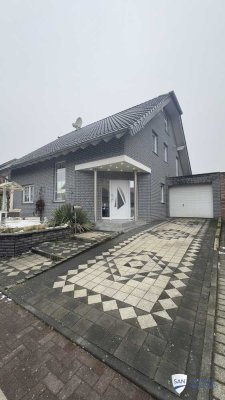 Modernes Einfamilienhaus mit großzügigem Platzangebot und hochwertiger Ausstattung in ruhiger Lage