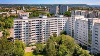 3 Zimmerwohnung mit modernem Duschbad gesucht? Besichtigung unter 0162/2136320