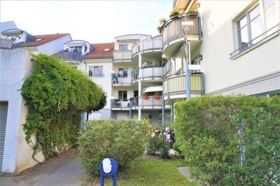 Erkner | Moderne 3-Zimmerwohnung | Bezugsfrei | Südbalkon | Wannenbad | Pkw-Stellplatz |