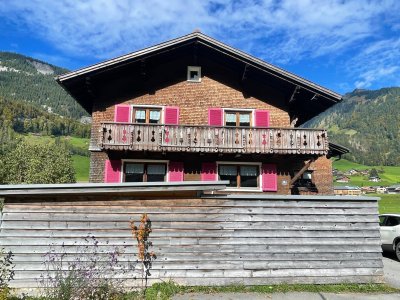 Charmantes, geräumiges Haus im schönen Bregenzerwald - Ideal für größere Familien oder Vermietung!