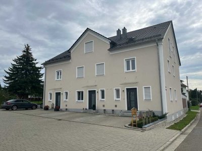 Reihenendhaus, Ingolstadt-West, Mühlhausen, KFW 55, ruhige Lage.