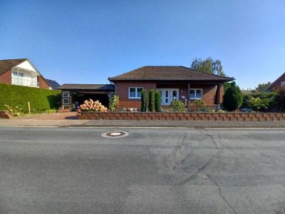 Barrierefreier freistehender Bungalow mit schönem Garten in ruhiger Wohnlage