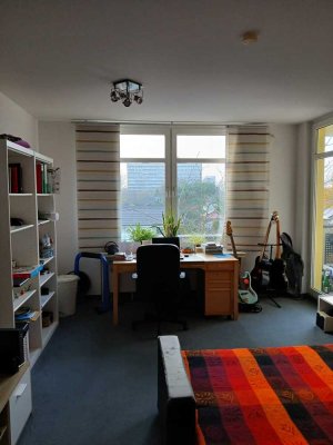 Zwei Zimmer Wohnung zum Untermieten bzw. Vermieten