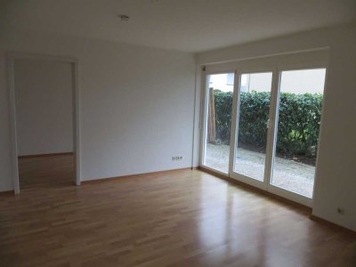 Attraktive 2-Zimmer-Wohnung für Singles mit großer Terrasse und Einbauküche in Baden-Baden