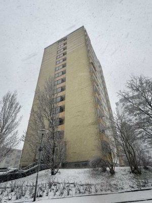 Selbstnutzer und Renditeobjektsucher aufgepasst! 2-Zimmerwohnung mit Balkon in Lübeck - St. Getrud