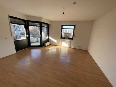 Schöne Zweizimmerwohnung mit Balkon +GARAGE in beliebter A-Lage  mit bester Vermietbarkeit!