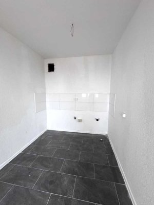 // helle 3 Raum Wohnung mit Badewanne // Kautionsfrei + 1 Monat Kaltmiete sparen //