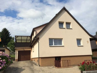 Freistehendes Einfamilienhaus mit Garten in schöner Lage in Murg-Niederhof