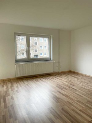 helle 2-Zimmerwohnung mit Balkon