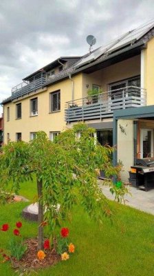 individuelle schöne 2,5-Raum-DG-Wohnung mit Dachterrasse undWeitblick