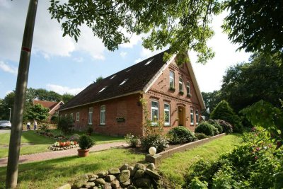 Geestland-Neuenwalde// Individuelle Maisonette-Wohnung in traditionelem Bauernhaus