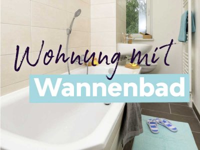 Erdgeschosswohnung mit Badewanne und Balkon