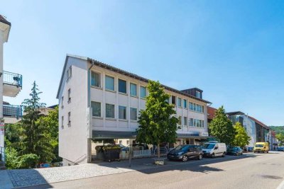 Provisionsfreie gepflegte 4-Zimmer Wohnung mit EBK in Wernau (Neckar)