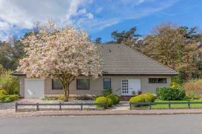 Großzügiger Winkelbungalow - Wunderschöne Lage direkt am Waldrand - Energieverbrauch sehr gering