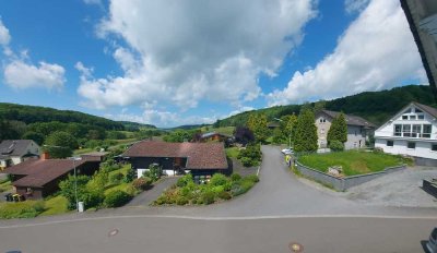 sonnige Maisonette-Wohnung in ruhiger Lage Nähe Montabaur