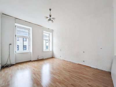 ++Q18++ sanierungsbedürftige 1-Zimmer Altbauwohnung