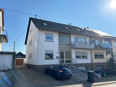 Eigentumswohnung mit Balkon und Garage in Riegelsberg - Walpershofen