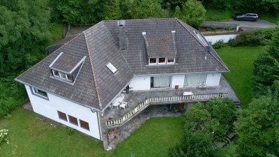 Mehrgenerationenhaus in Waldrandlage auf sonnigem Grundstück in Roetgen-Rott