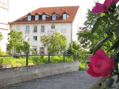 Versuch´s mal mit Erschwinglichkeit! Mit großer Wohnung statt kleinem Haus!