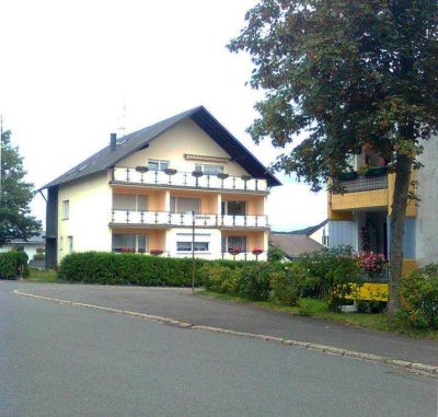 Schöne 2 Zimmer Souterrain Wohnung (Zell/Barl)